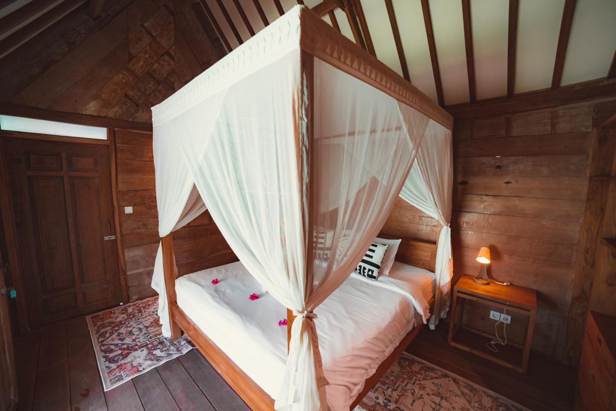 Mangroove Bay Boutique Hostel Banyuwedang Buitenkant foto