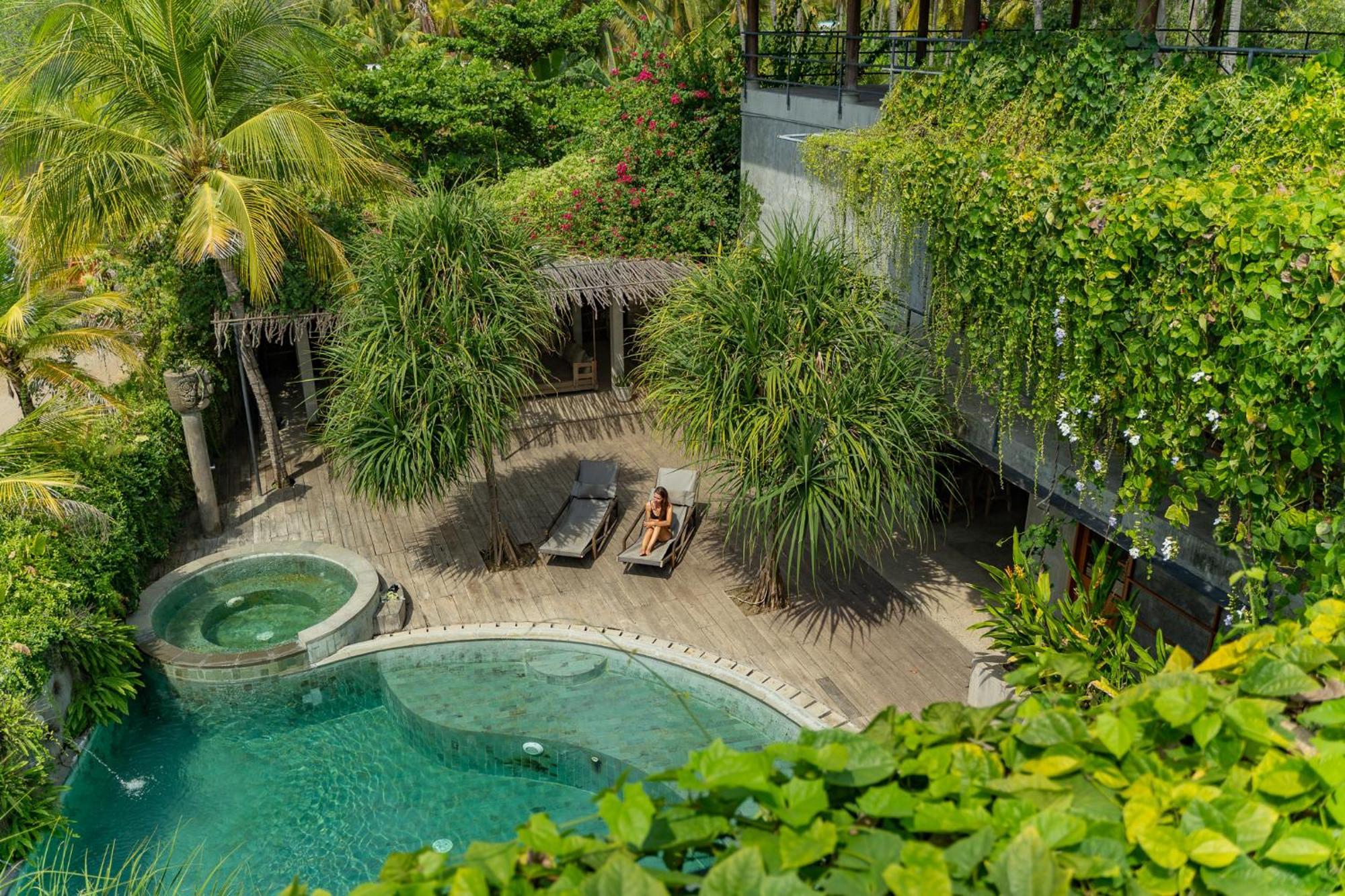 Mangroove Bay Boutique Hostel Banyuwedang Buitenkant foto